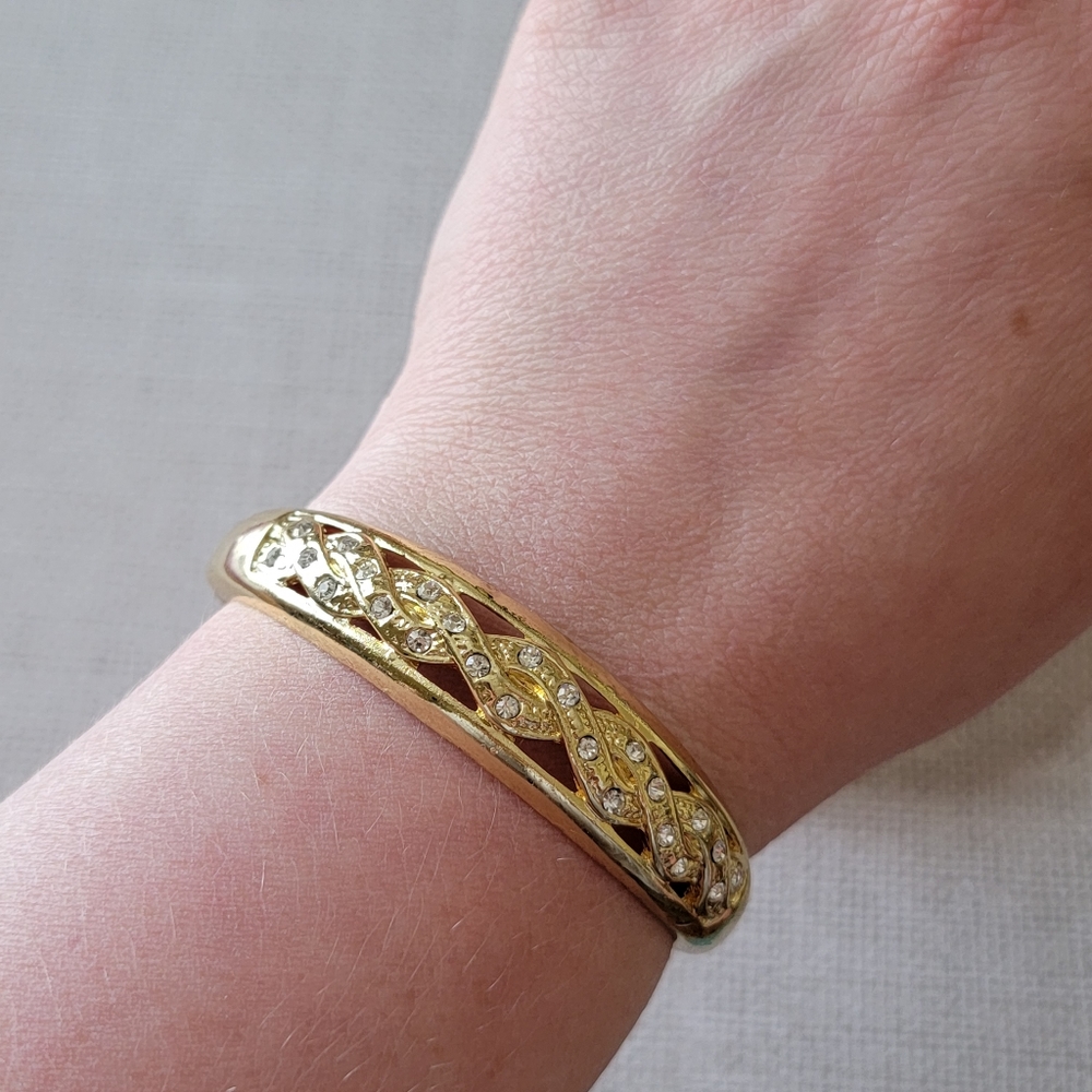 Gold Rhinestone Twisted Hinged Bracelet